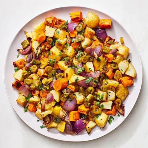 Zimowy korzeniowy hash warzywny