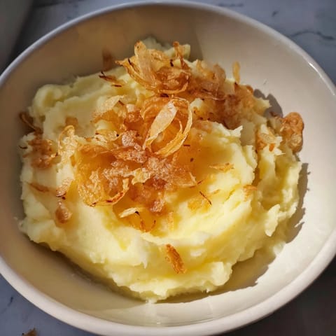 Czosnkowe puree z cebulą