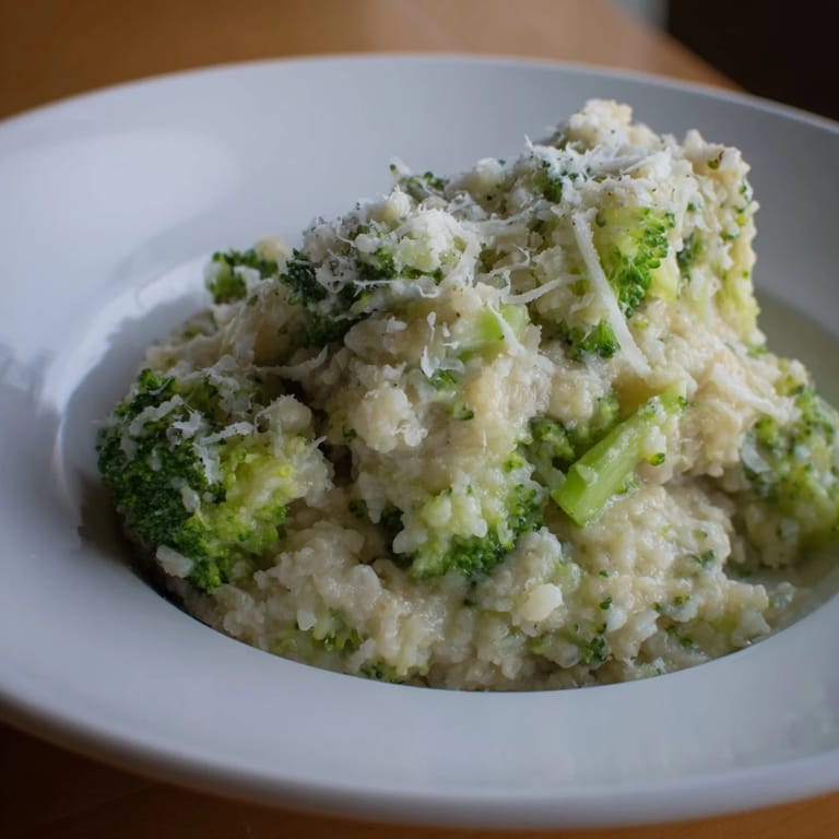 A close-up of savory Cheesy Broccoli Casserole Bites served on a plate, ready to eat.